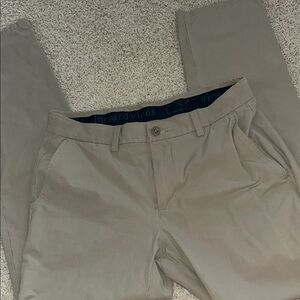 Vineyard Vines Men's Tan Performance Pants